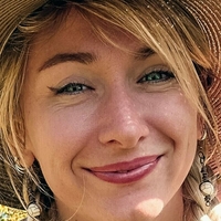 Адорабл Алис Голе