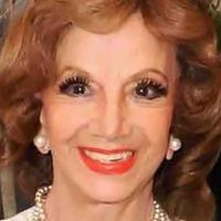 Ана Луиса Пелуффо Голе
