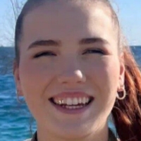 Анa Mек Лин Голе