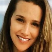 Ешли Харк Голе