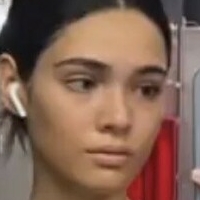 Азијаа Голе