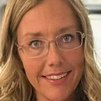 гаћице и копче Голе