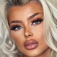 Хлое Инскип Голе