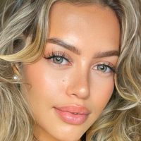 Кортни Бо Голе