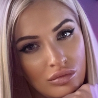CrystalElise Голе