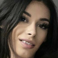 Ела Кемпбел Голе