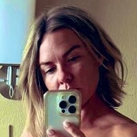 ЕмилиМари303 Голе