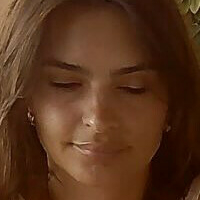 Емили Ратаковски Голе