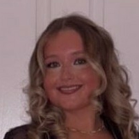 Ема Мекуиртер Голе