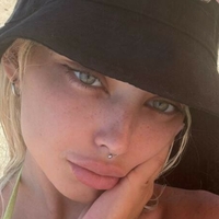 Евелина Бу Голе