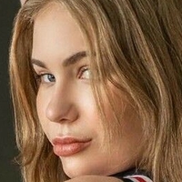 Еверли Лејн Голе