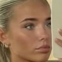 Еви Ленгли Голе