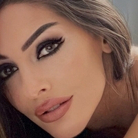 Џулија Ристучија Голе