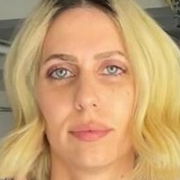 Хила Клајн Голе