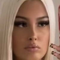 Холи Меј Голе