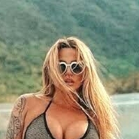 Каренина Роуз Голе