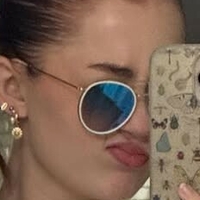 Кејти Бет Хол Голе