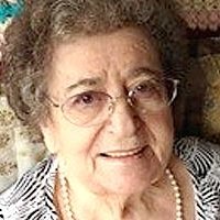 Кејти Кифел Голе