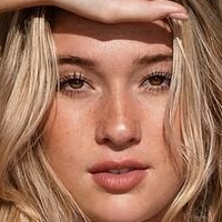 Кајла Ејџонс Голе