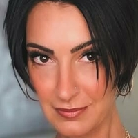 Кристи Бела Голе