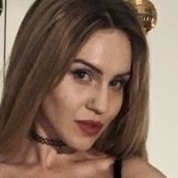 Лејди Емили Ред Голе