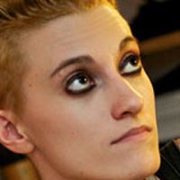 Леа Лавринович Голе