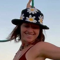 Лилхьјуменјаде Голе