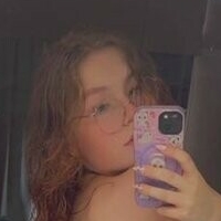 Лилит, твоја девојка из снова Голе