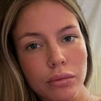 Лили Рајт Голе