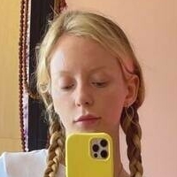 Лолинебел Голе