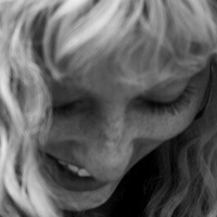 Макензи Јаццета Голе