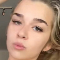 Миа Блок Голе