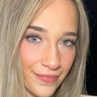 Миа Катрен Голе