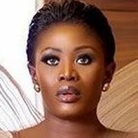 Нана Аква Голе