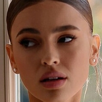 Нола Греј Голе