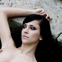 њуд ин паблик Голе