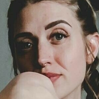 Оливија Џо Голе