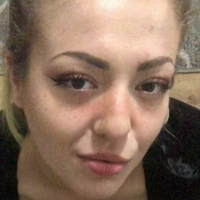 Оливија Зе Норт Голе