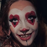 ПејнтедЛејдиПолер Голе