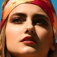 Селина Б Голе