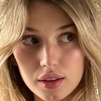 Софи Мур Голе