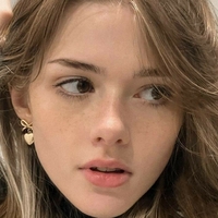 Бездушна створења светлости Голе