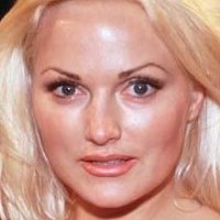 Стейси Валентајн Голе