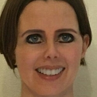 Стефани Вулф Голе