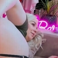 Тејсти_бути Голе