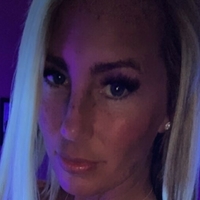 Девојка из комшилука Голе